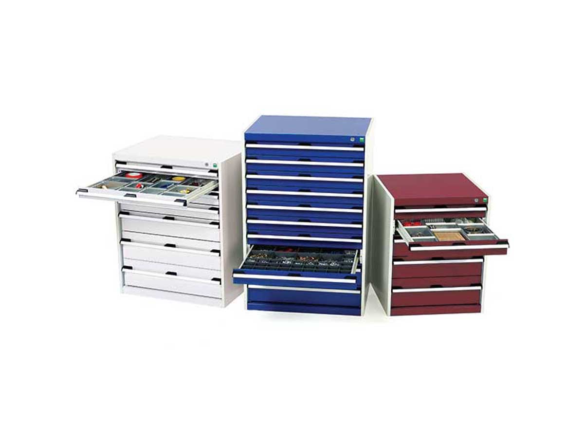 cubio workshop equipment with robust drawer cabinets.