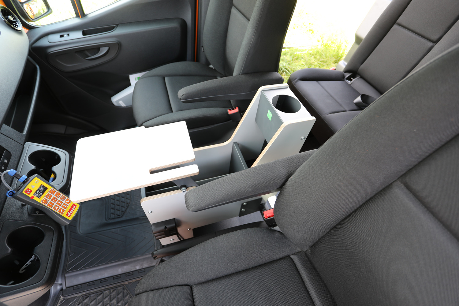 bott vehicle conversion for Kommunal services